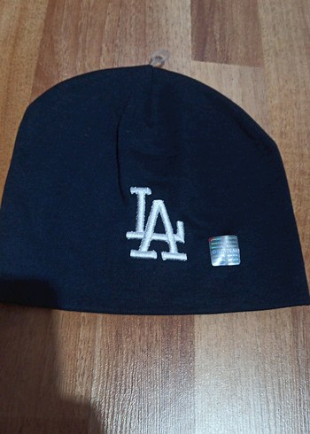 Siyah Örgü Kadın Bere - Rahat Sokak Stili - Görsel 2