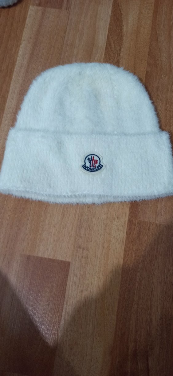 Gri Moncler Kadın Bere Velcro Detaylı - Görsel 3