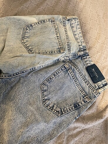 Bershka Mom jean