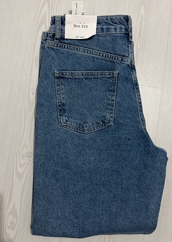Stradivarius papatya baskılı jeans Jin - Görsel 3