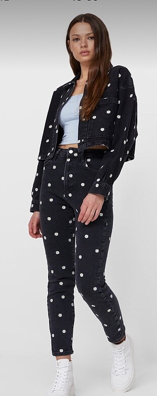 Stradivarius Kadın koyu gri papatyalı denim ceket