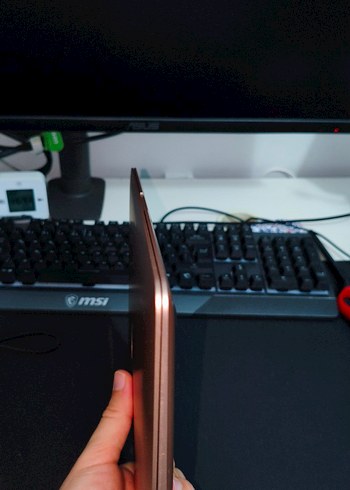 macbook Air 256GB SSD - 8 GB RAM KUTU  fatura mevcut. - Görsel 3