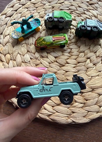 HOT WHEELS çeşitli arabalar - Görsel 2