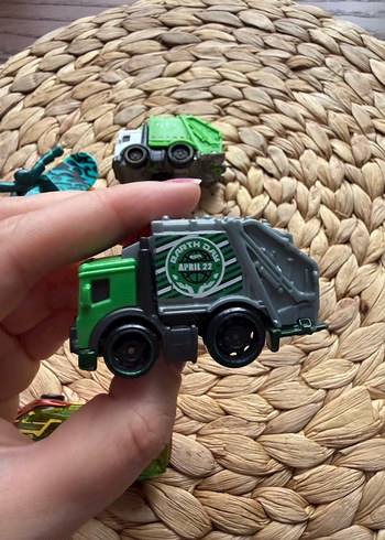 HOT WHEELS çeşitli arabalar - Görsel 4