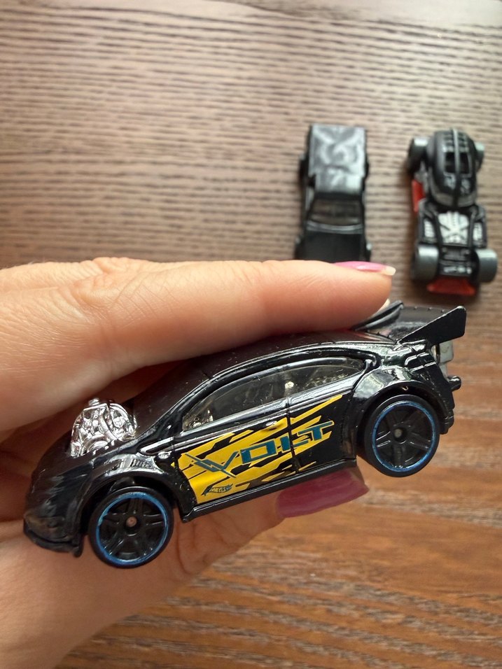 HOT WHEELS çeşitli arabalar - Görsel 3