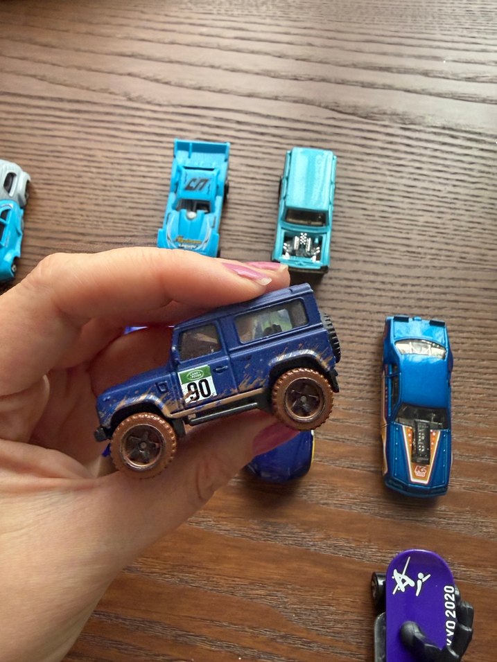 HOT WHEELS çeşitli arabalar - Görsel 5