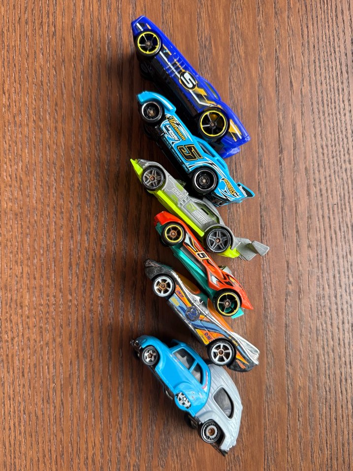 HOT WHEELS çeşitli araçlar - Görsel 3