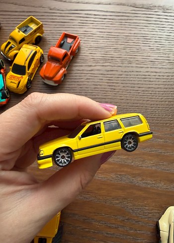 HOT WHEELS çeşitli arabalar - Görsel 9