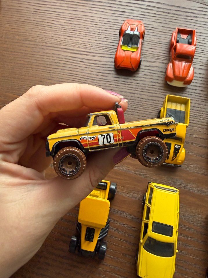 HOT WHEELS çeşitli arabalar - Görsel 3