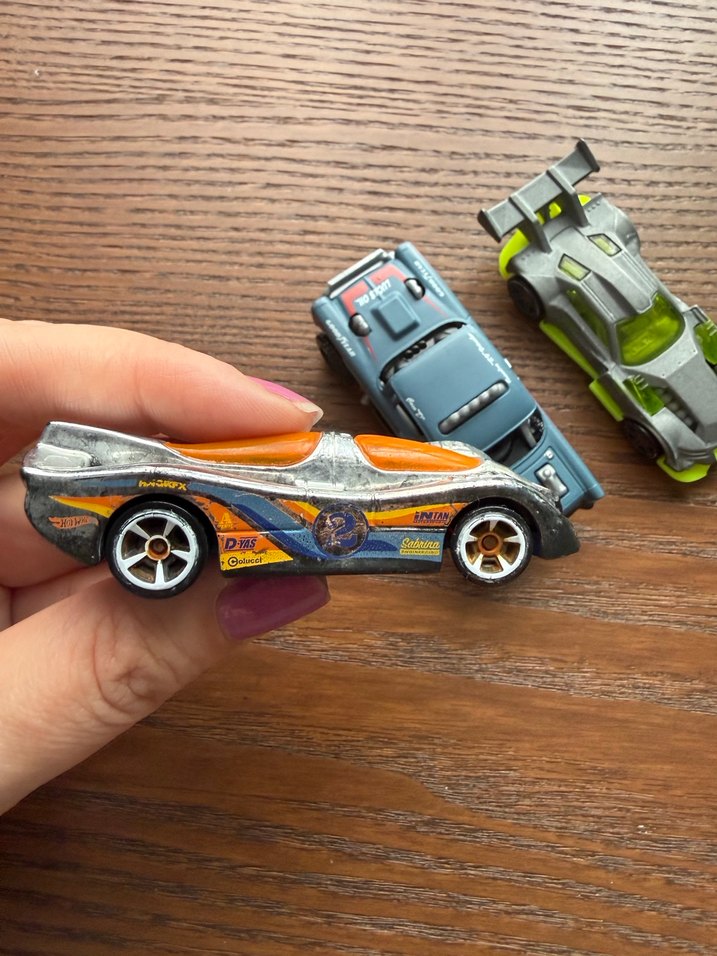 HOT WHEELS çeşitli arabalar - Görsel 2