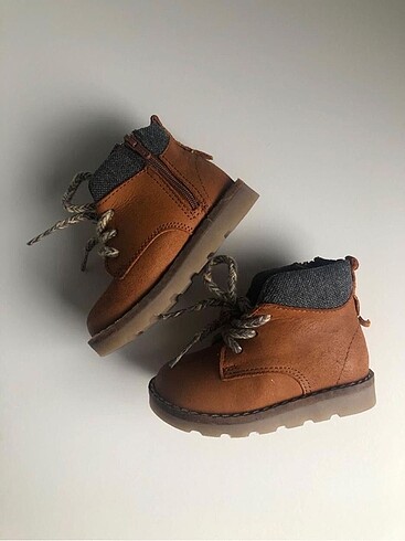 Zara çocuk su geçirmez deri bot