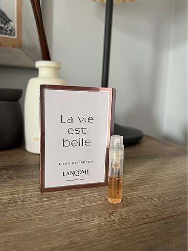 Lancome Orijinal Lancome La Vie Est Belle 1.2 ml