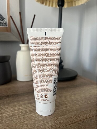 Beden KİEHL?s Pineapple papaya peeling scrub