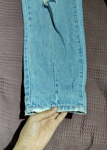 Diğer Mavi Bol Kesim Yırtık Kadın Denim Pantolon