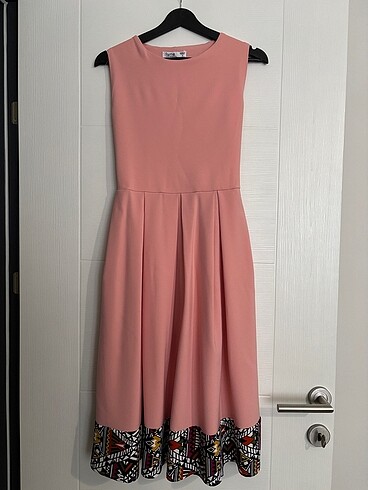 Pembe elbise S beden
