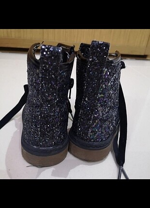 Siyah primark cocuk botu
