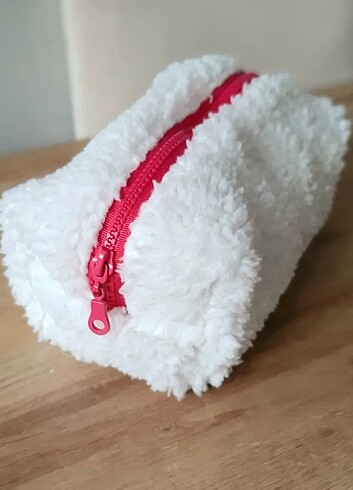 Peluş çanta 