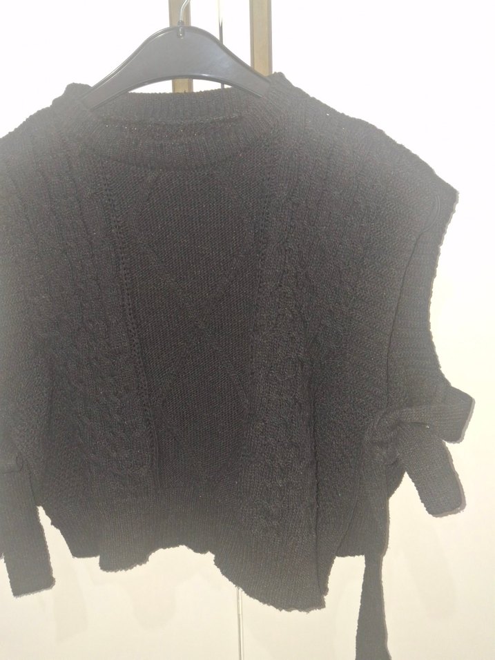 Siyah Örgü Kolsuz Mini Kazak Yelek - Görsel 2