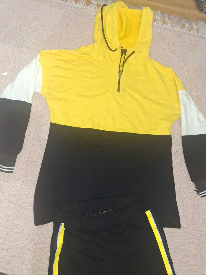Sarı Siyah Kadın Kapüşonlu Eşofman Takımı - Görsel 5