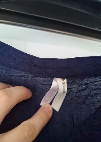 Lacivert V Yaka Düğmeli Keten Kadın Gömlek - Görsel 3