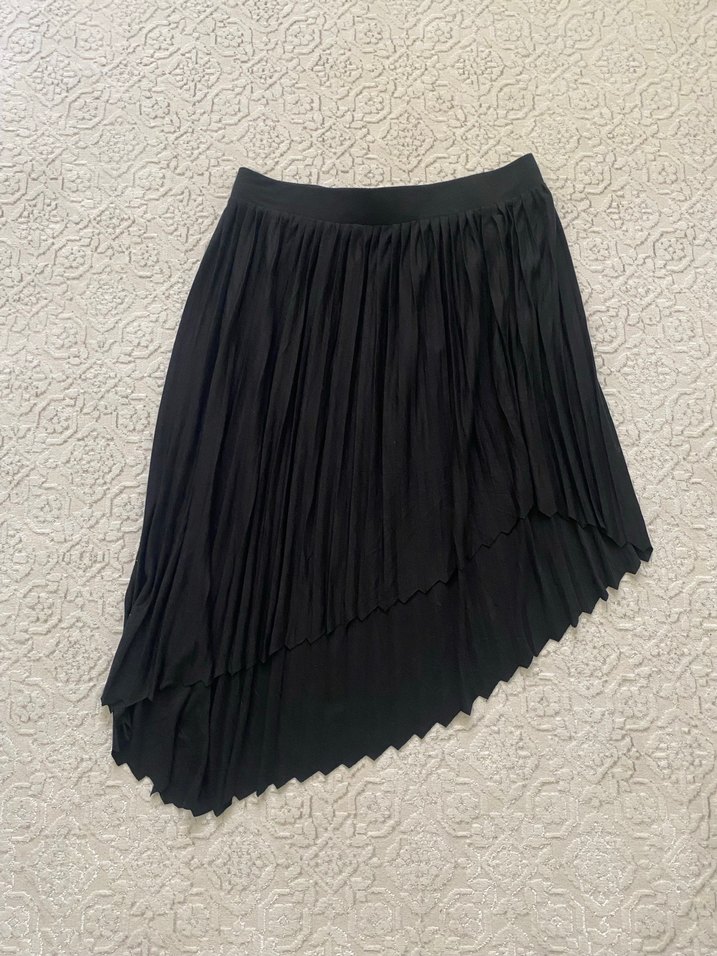 Siyah Piliseli Midi Etek - Görsel 2