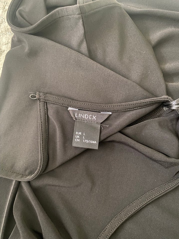 Siyah V Yaka Kadın Midi Tulum - Görsel 3