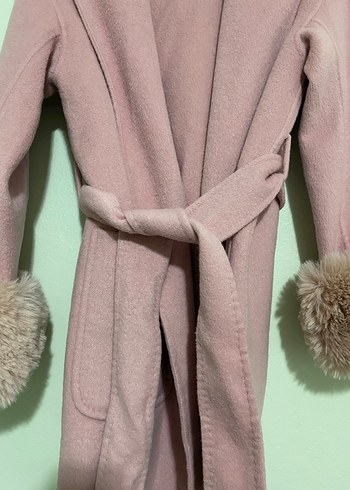 Peluş Detaylı Pembe Motf marka Kadın Kaban - Görsel 4