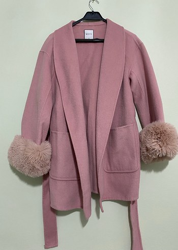 Peluş Detaylı Pembe Motf marka Kadın Kaban - Görsel 2