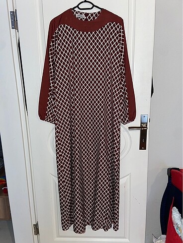 Bordo desenli elbise 38-40-42 uyumlu