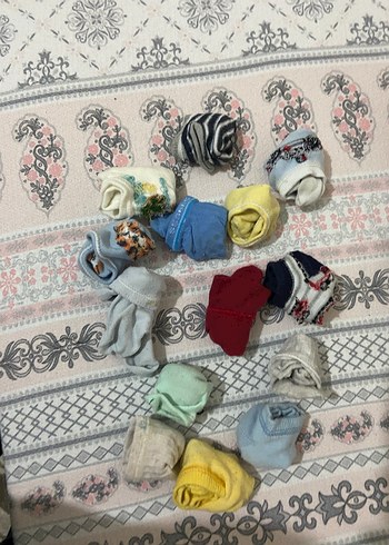 0-12 aylık erkek bebek için karışık 43 çift çorap - Görsel 5