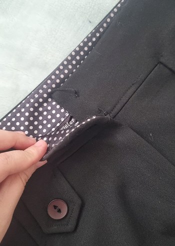 Düğmeli Siyah Kadın Kumaş Pantolon - Görsel 2