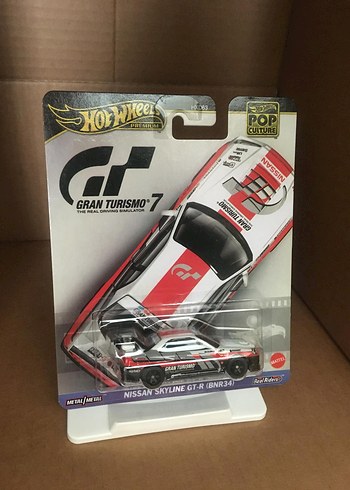 Hot Wheels Gran Turismo Nissan Skyline GT-R Premium Araba