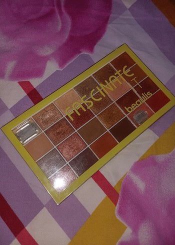 BEAULİS 24'LÜ FAR PALETİ - Görsel 11