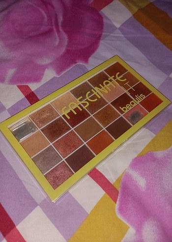 BEAULİS 24'LÜ FAR PALETİ - Görsel 10