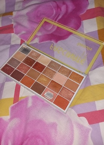 BEAULİS 24'LÜ FAR PALETİ - Görsel 3