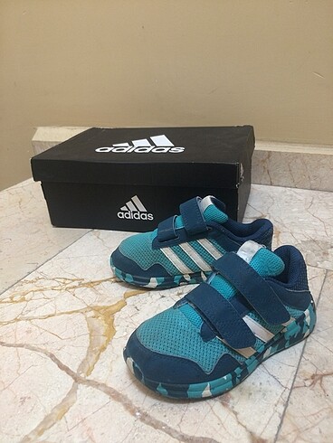 Orjinal Adidas Erkek Çocuk Spor Ayakkabı/25 no