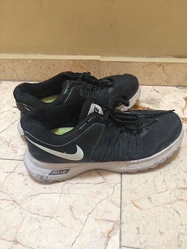 37 Beden Nike Spor Ayakkabısı