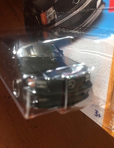  Beden Hot Wheels 89 Mercedes - Benz 560