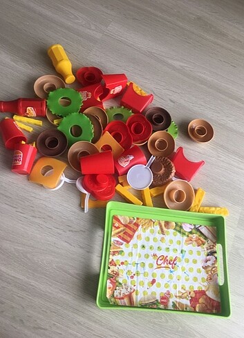Diğer Yapboz tarzında eğitici hamburger seti