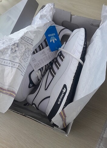 Adidas Spor Ayakkabı - Görsel 2