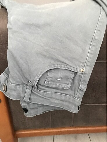 29 Beden gri Renk Pantalon
