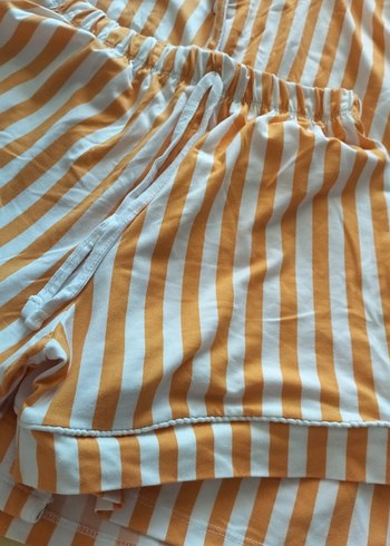 s Beden Sarı Çizgili Kadın Midi Pijama Takımı