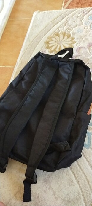 s Beden Siyah sırt çantası