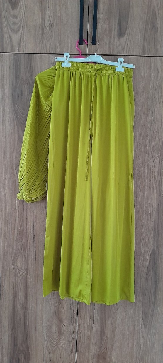 Piliseli Uzun Kollu yağ yesili Tunik - Görsel 4