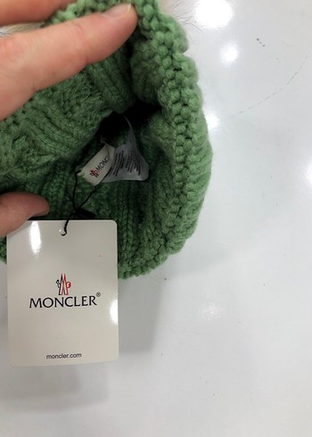 Moncler Bere - Görsel 3