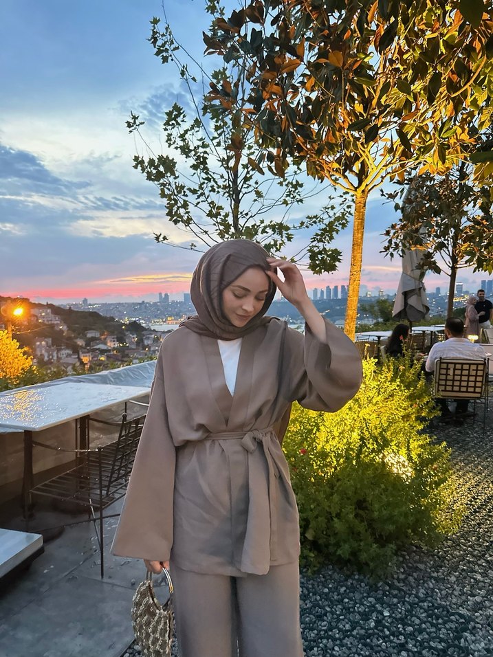 Camel Renkli Kadın Takım Elbise - Görsel 4