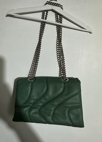 Zincir Detaylı Yeşil Deri Kadın Çanta - Görsel 2