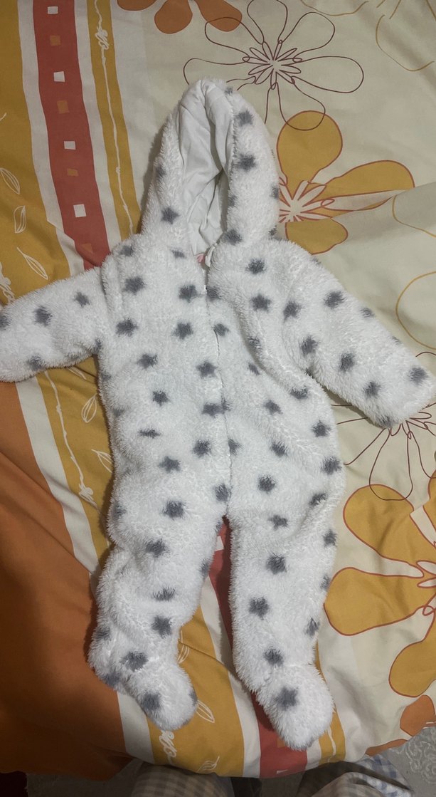 Kapüşonlu Beyaz Bebek Tulumu - Görsel 2