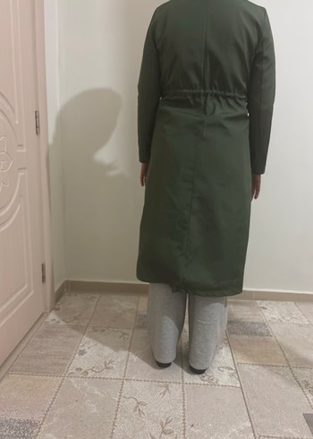 Düğmeli Uzun Haki Kadın Kaban - Görsel 3