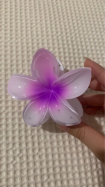 Lotus çiçek toka
